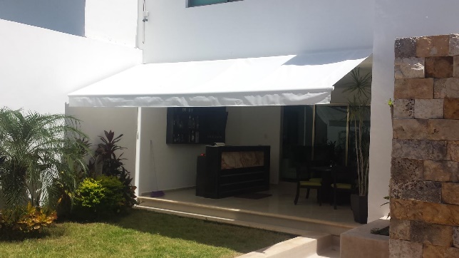 TOLDO RETRACTIL DE BRAZOS INVISIBLES